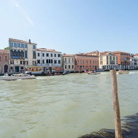 Palace Canal View By Wonderful Italy Apartamento